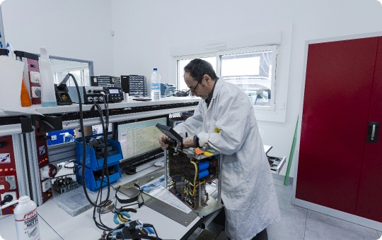 expert en électronique industrielle